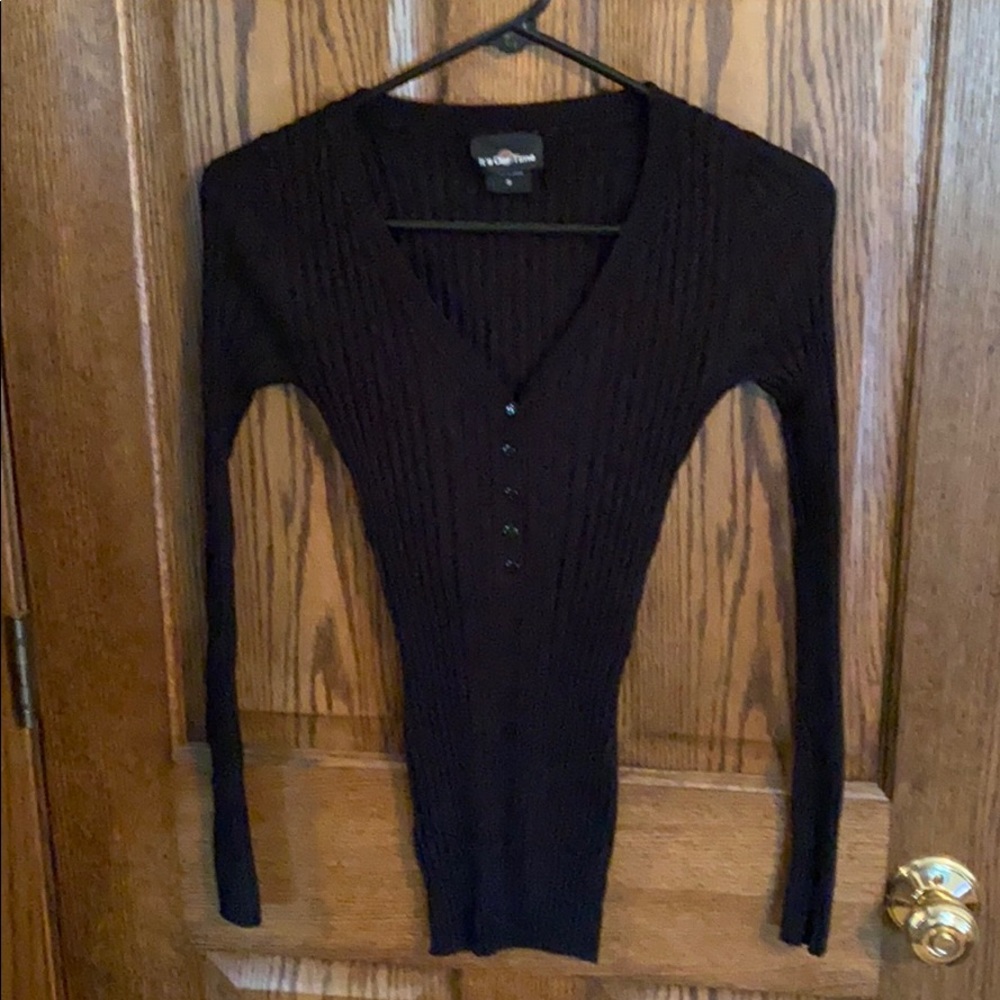 Sweater - Picture 1 of 3